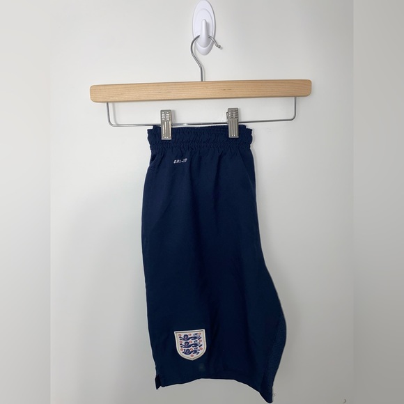 Men’s Nike dri-fit shorts - Picture 2 of 3